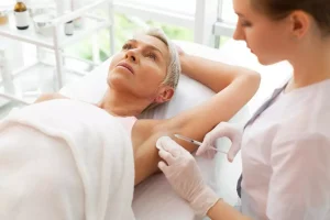 بوتاکس زیر بغل؛ راهنمای کامل برای درمان تعریق شدید